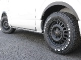 新車ワゴンＧＬ２７００ガソリン４ＷＤファミリーに好評のファミリアシートアレンジ施工済み！８インチディスプレイ純正フリップダウンモニター装備！