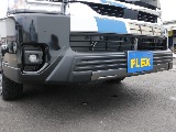 FLEXオリジナルフロントスポイラーティーフォース装着済み！