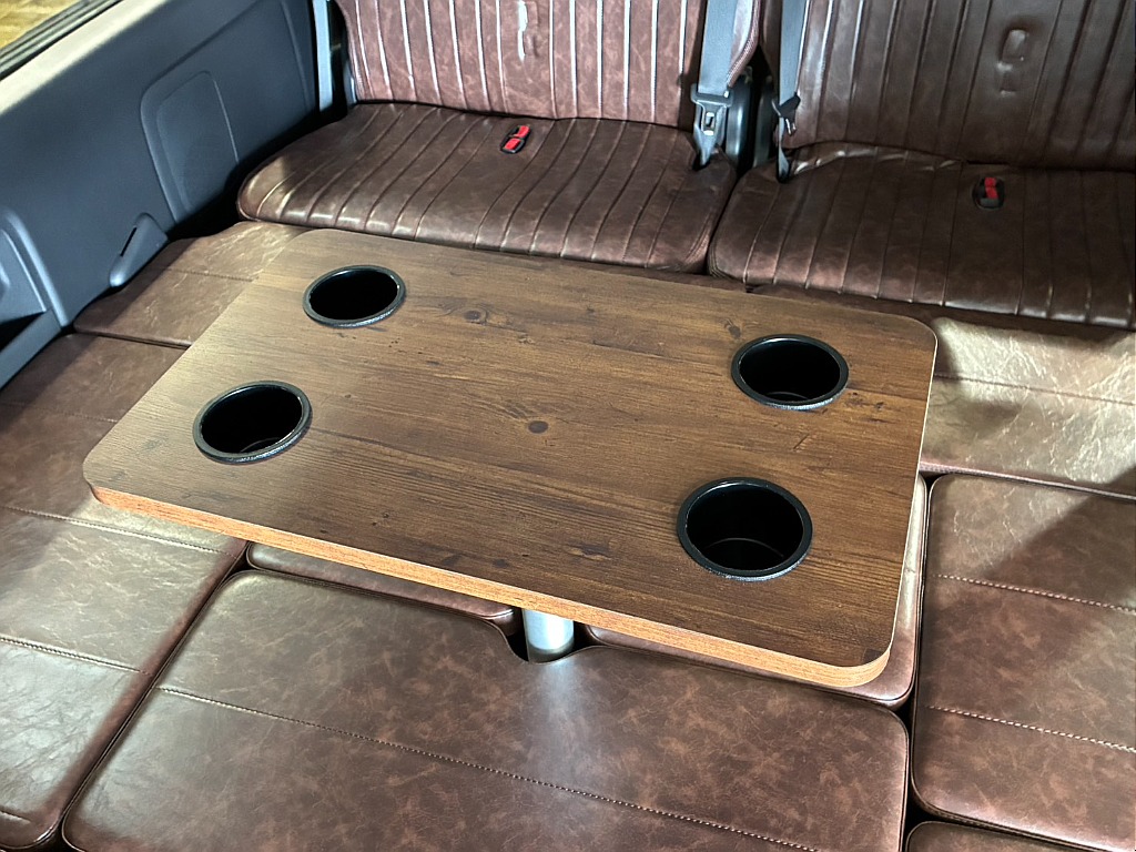 着脱可能なセンターテーブル♪