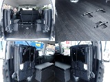 後部は跳ね上げで広々ラゲッジスペースも確保可能です♪
