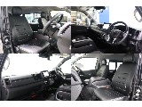 前席にFLEXオリジナル黒レザーシートカバーを着用済み！
