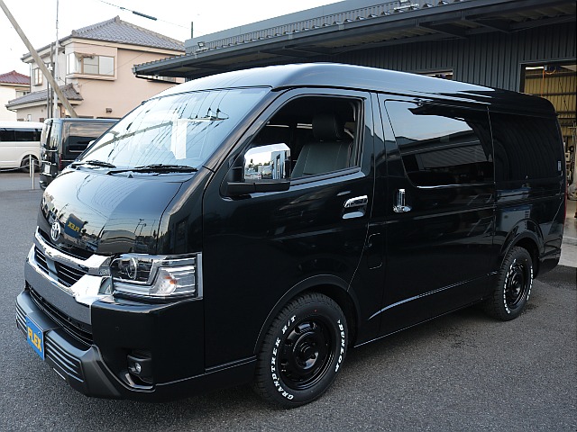 人気のブラックマイカワゴンＧＬ入庫！！
