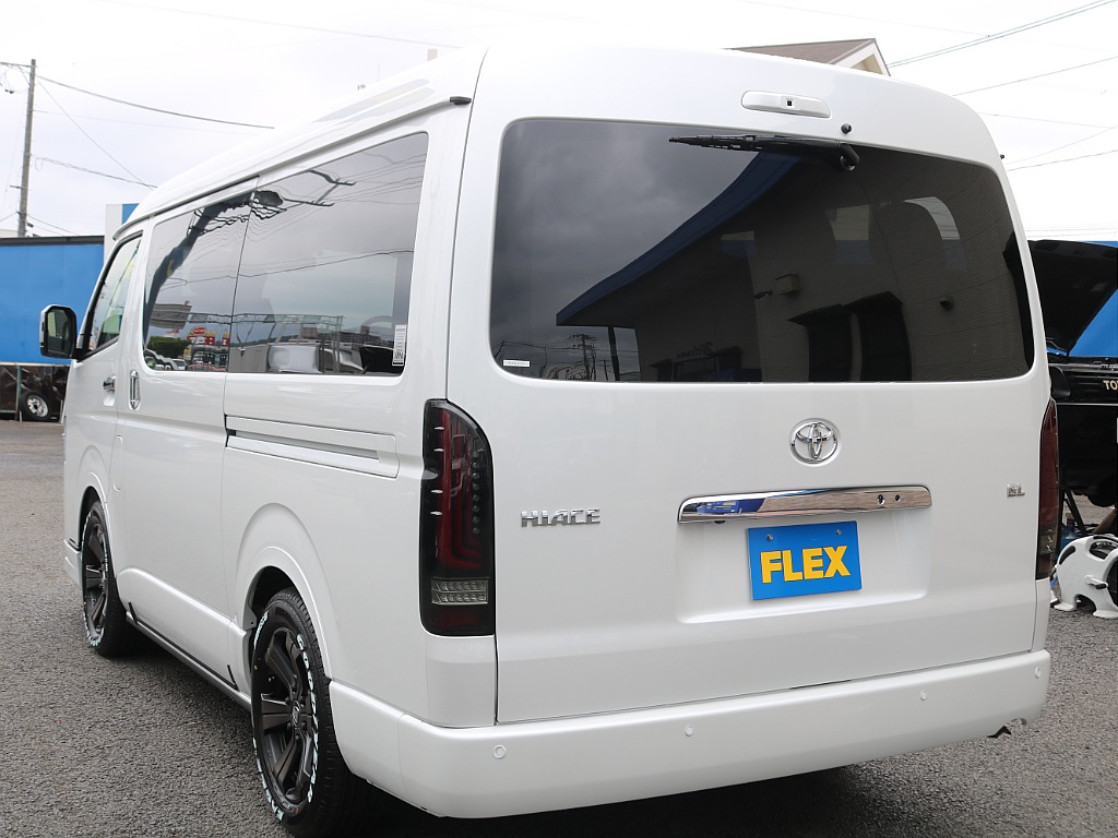 ＦＬＥＸグループは「すべての人に愛車を」をコンセプトに車種別に全国展開中！愛車と一緒に、ライフスタイルを充実させてもらいたいという思いで、ランクル仙台泉店では皆様のご要望になんでもお応えします♪