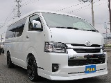 ＦＬＥＸグループは「すべての人に愛車を」をコンセプトに車種別に全国展開中！愛車と一緒に、ライフスタイルを充実させてもらいたいという思いで、ランクル仙台泉店では皆様のご要望になんでもお応えします♪