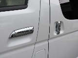 新車ワゴンＧＬ２７００ガソリン４ＷＤファミリーに好評のファミリアシートアレンジ施工済み！８インチディスプレイ純正フリップダウンモニター装備！