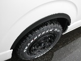 新車ワゴンＧＬ２７００ガソリン４ＷＤファミリーに好評のファミリアシートアレンジ施工済み！８インチディスプレイ純正フリップダウンモニター装備！