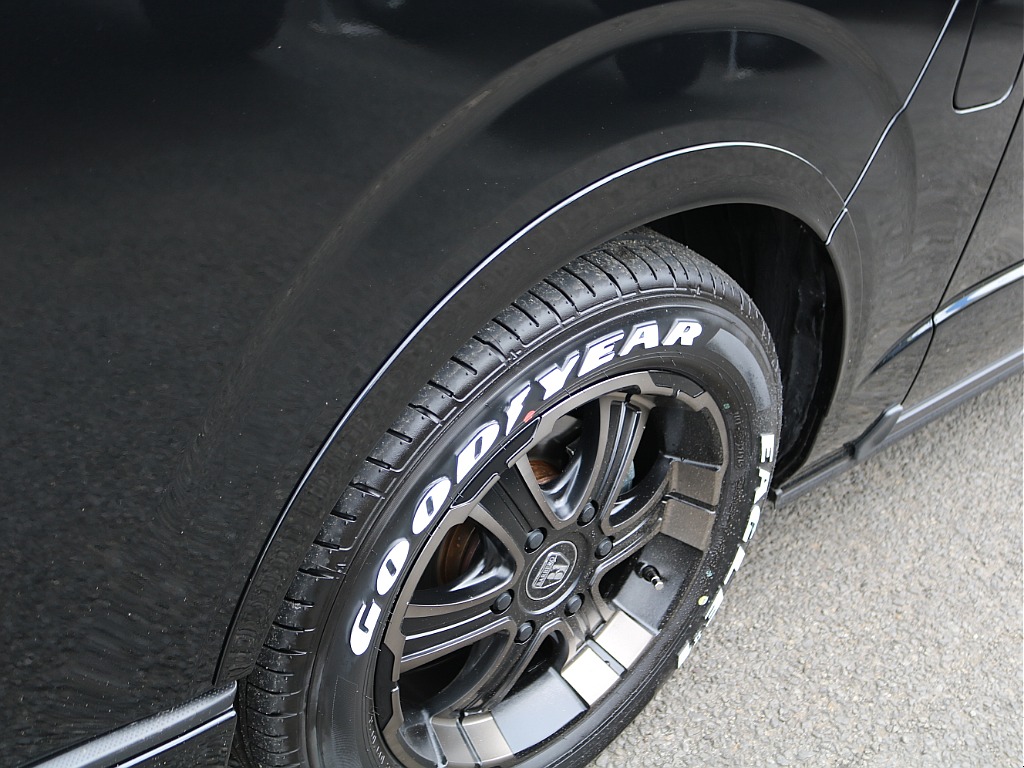 ＦＬＥＸグループは「すべての人に愛車を」をコンセプトに車種別に全国展開中！愛車と一緒に、ライフスタイルを充実させてもらいたいという思いで、ランクル仙台泉店では皆様のご要望になんでもお応えします♪