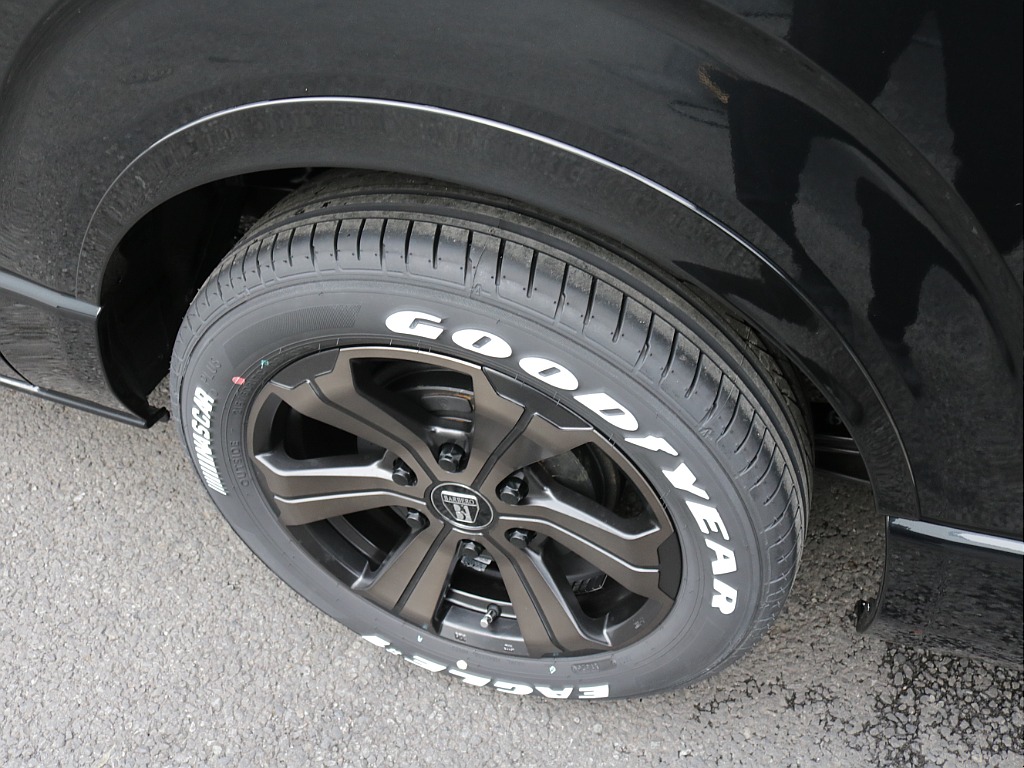 新型ダークプライムⅡ２０００ガソリン２WDオリジナルＶｅｒ４ベットＫＩＴ装着車両入庫！オリジナルフロントスポイラーオリジナル１７インチアルミオリジナルオーバーフェンダーオリジナルＬＥＤテールライト装備