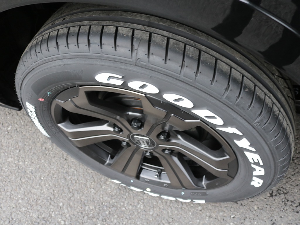 新型ダークプライムⅡ２０００ガソリン２WDオリジナルＶｅｒ４ベットＫＩＴ装着車両入庫！オリジナルフロントスポイラーオリジナル１７インチアルミオリジナルオーバーフェンダーオリジナルＬＥＤテールライト装備