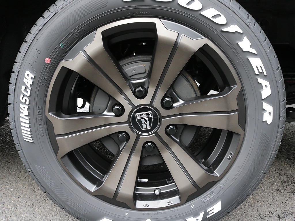 新型ダークプライムⅡ２０００ガソリン２WDオリジナルＶｅｒ４ベットＫＩＴ装着車両入庫！オリジナルフロントスポイラーオリジナル１７インチアルミオリジナルオーバーフェンダーオリジナルＬＥＤテールライト装備