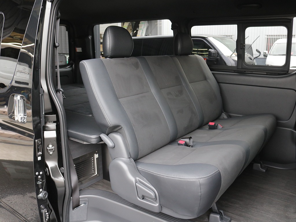 新型ダークプライムⅡ２０００ガソリン２WDオリジナルＶｅｒ４ベットＫＩＴ装着車両入庫！オリジナルフロントスポイラーオリジナル１７インチアルミオリジナルオーバーフェンダーオリジナルＬＥＤテールライト装備