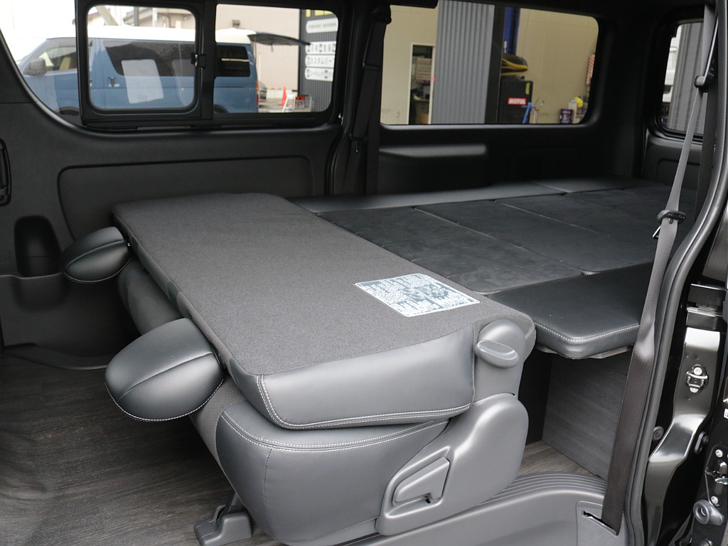 新型ダークプライムⅡ２０００ガソリン２WDオリジナルＶｅｒ４ベットＫＩＴ装着車両入庫！オリジナルフロントスポイラーオリジナル１７インチアルミオリジナルオーバーフェンダーオリジナルＬＥＤテールライト装備