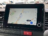 ９型新装備【8インチディスプレイオーディオ】！ メーカーオプションのディスプレイオーディオＰｌｕｓも装備されております♪