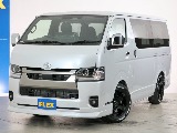 【９型新車】内装アレンジＶｅｒ４/５人乗り/ガソリン２ＷＤ/ローダウン/１７インチＡＷ/ベッドキット/床張り施工