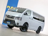 【新車】９型/５人乗り/ガソリン２ＷＤ/１６インチＡＷ/ベッドキット/床張り施工/サブバッテリー/走行充電・外部電源