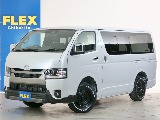 【新車】９型/５人乗り/ガソリン２ＷＤ/１６インチＡＷ/ベッドキット/床張り施工/サブバッテリー/走行充電・外部電源