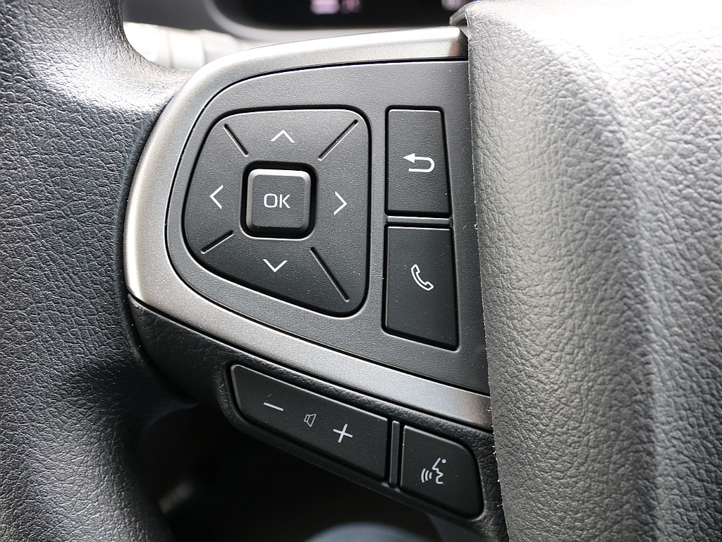 ステアリグスイッチになります！！