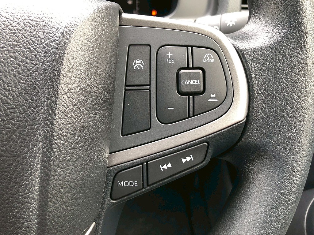 トヨタ ハイエース(13枚目)