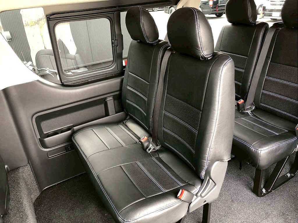 トヨタ ハイエース(24枚目)