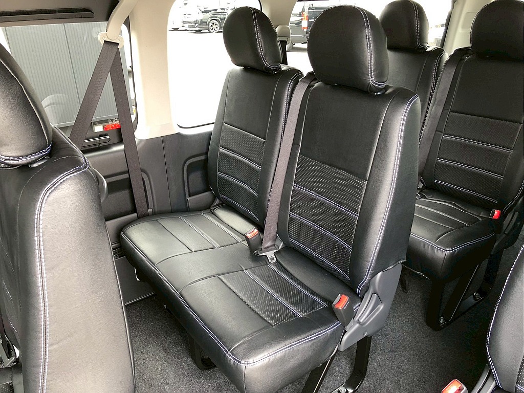 トヨタ ハイエース(25枚目)