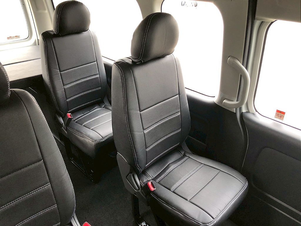 トヨタ ハイエース(27枚目)