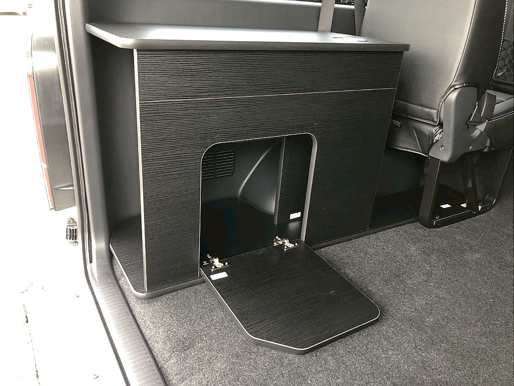 トヨタ ハイエース(32枚目)