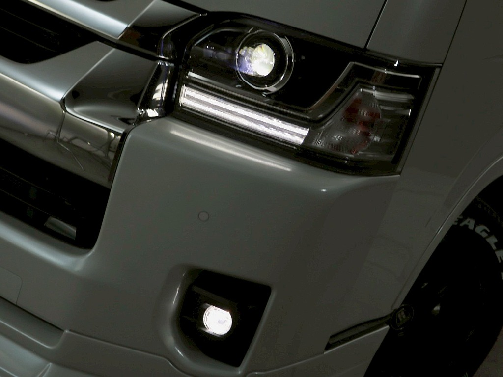 トヨタ ハイエース(35枚目)