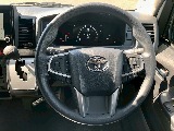 高級感のあるステアリング♪