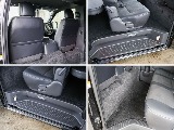 サイドステップがついているので乗り降りもしやすくなっております！