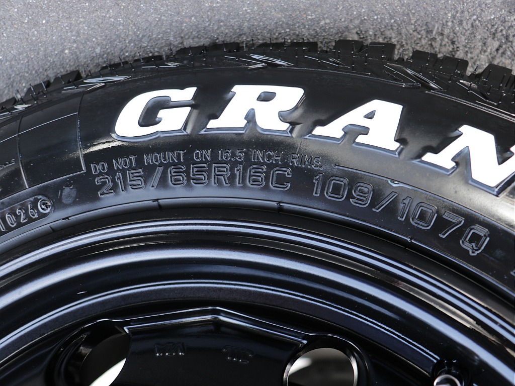 仙台店公式ｌｉｎｅアカウントができました！ＩＤ　＠３２０ｙｔｙａｔ　で検索し追加ご登録お待ちしております♪