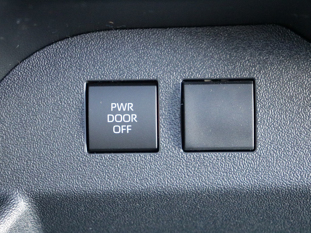 仙台店公式ｌｉｎｅアカウントができました！ＩＤ　＠３２０ｙｔｙａｔ　で検索し追加ご登録お待ちしております♪