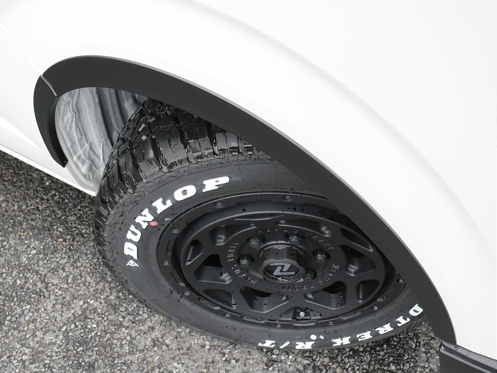 新車ワゴンＧＬ２７００ガソリン2ＷＤキャンピングVariouシートアレンジ施工済み！８インチディスプレイ装備