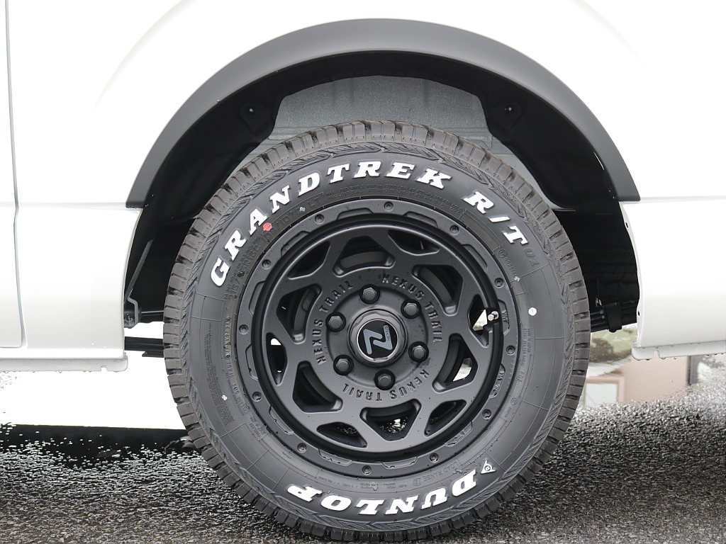 新車ワゴンＧＬ２７００ガソリン2ＷＤキャンピングVariouシートアレンジ施工済み！８インチディスプレイ装備