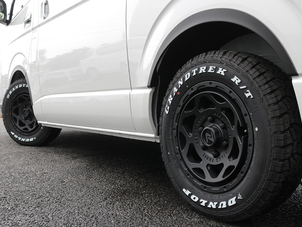 新車ワゴンＧＬ２７００ガソリン2ＷＤキャンピングVariouシートアレンジ施工済み！８インチディスプレイ装備