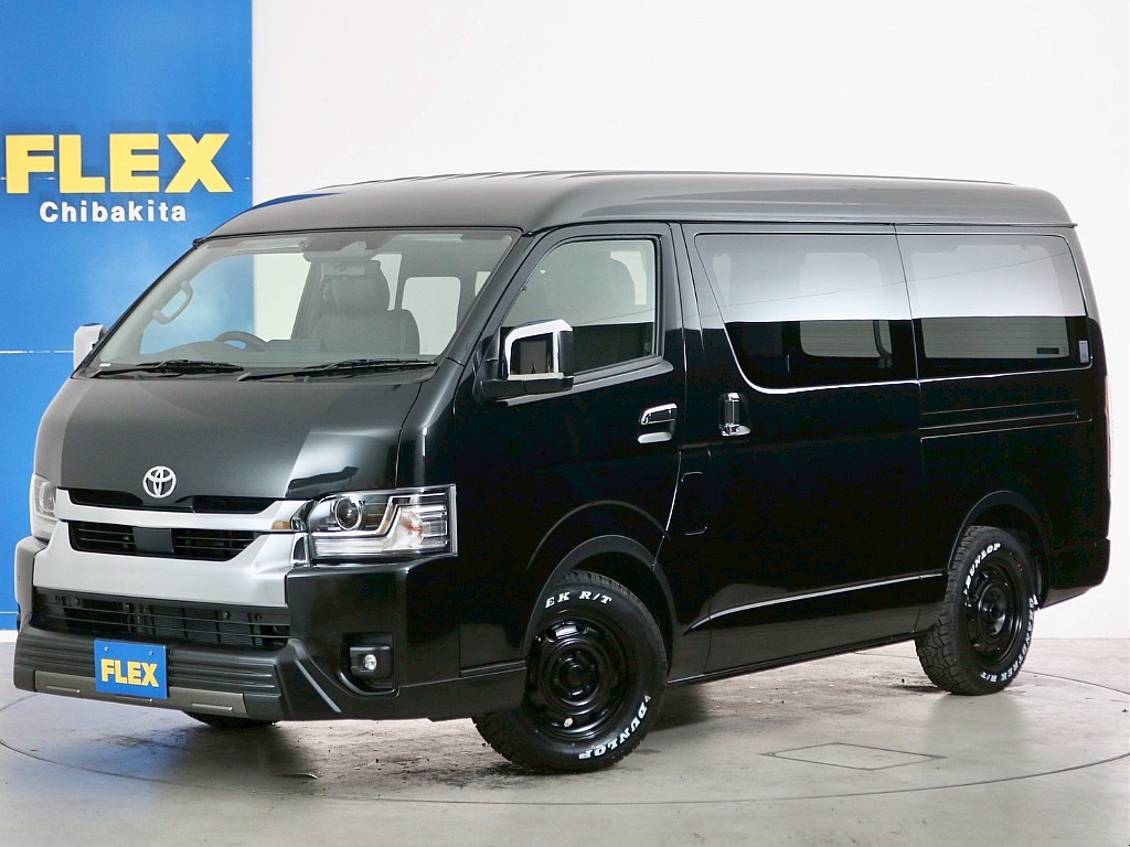 【９型新車】８人乗り８ナンバー登録/ガソリン２ＷＤ/ベッドキット/センターテーブル/床張り施工/シンク/給排水タンク