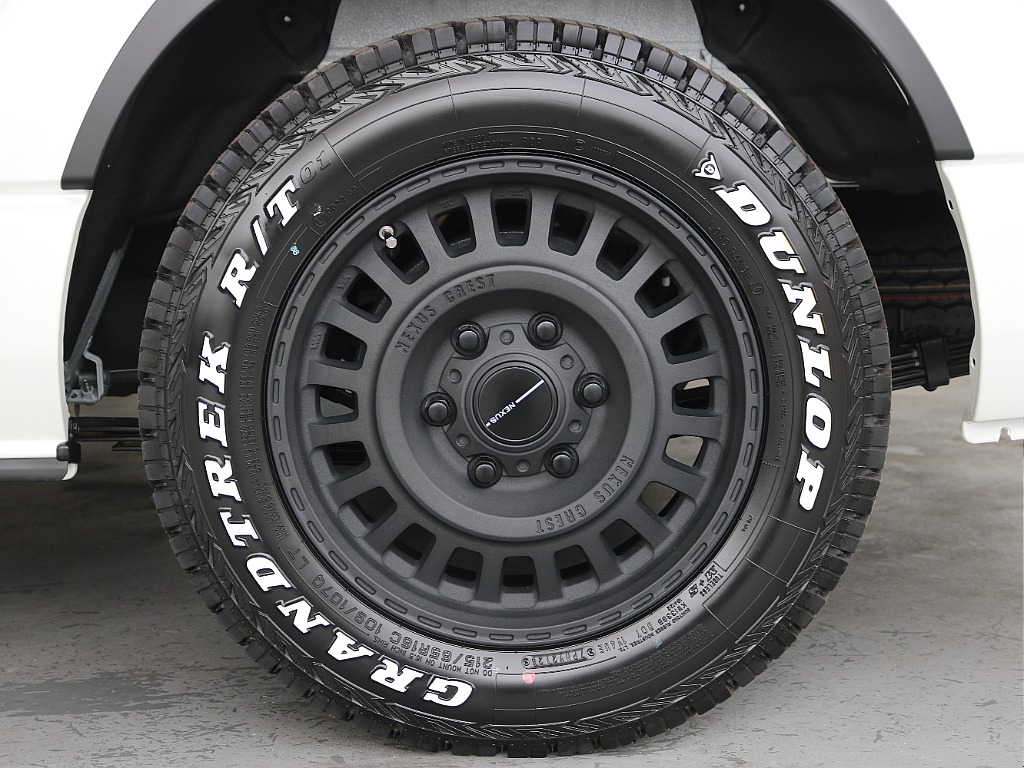 NC-1・16インチにダンロップ・グラントレックの組み合わせになっております☆☆