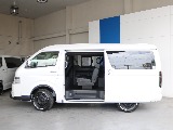開口部が広く乗り降りや荷物の積み込みなども楽々です☆☆