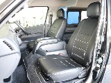 1列目はシートカバーを装着しています☆