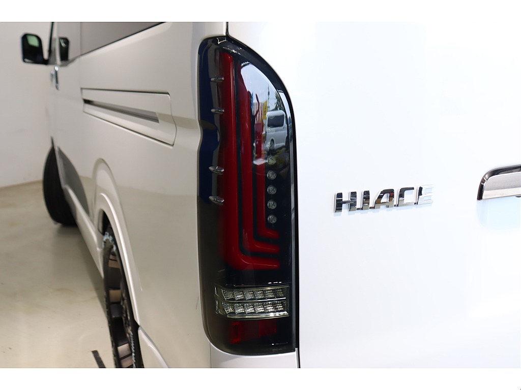 トヨタ ハイエースバン(52枚目)