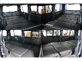 ハイエース西東京店に展示中です！！