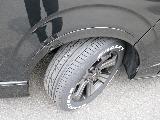 新車ハイエースＶダークプライムⅡ２０００ガソリン２ＷＤ！８ナンバー登録７人乗り仕様VALDORシートアレンジ施工済み！！オリジナルフロントスポイラーオリジナル１７インチアルミ１．５インチローダウン済み
