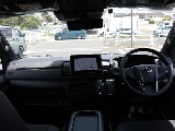 新車ハイエースＶダークプライムⅡ２０００ガソリン２ＷＤ！８ナンバー登録７人乗り仕様VALDORシートアレンジ施工済み！！オリジナルフロントスポイラーオリジナル１７インチアルミ１．５インチローダウン済み