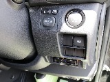 新車ハイエースＶダークプライムⅡ２０００ガソリン２ＷＤ！８ナンバー登録７人乗り仕様VALDORシートアレンジ施工済み！！オリジナルフロントスポイラーオリジナル１７インチアルミ１．５インチローダウン済み
