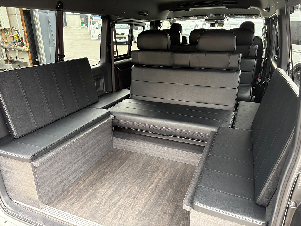 ラゲッジスペースも確保されております♪