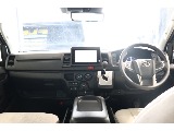 トヨタ ハイエースバン(23枚目)
