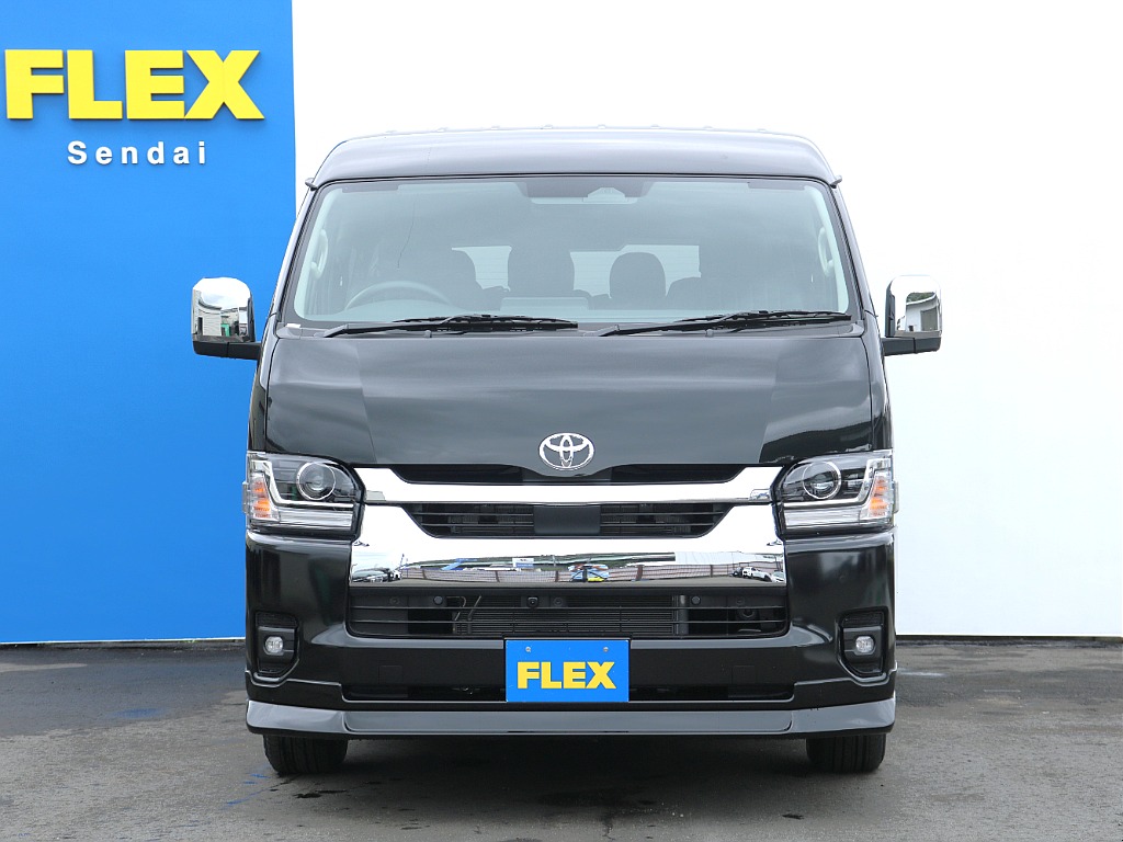 ハイエース10人乗りのノーマルシート・スマートベットキット付きの新車が仙台店に入庫いたしました！！