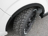 新車ハイエースＶダークプライムⅡガソリン２WD！新品オリジナル１6インチアルミ！新品ベットＫＩＴ装備！オリジナルパーツ多数装備！