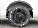 新車ハイエースＶダークプライムⅡガソリン２WD！新品オリジナル１6インチアルミ！新品ベットＫＩＴ装備！オリジナルパーツ多数装備！