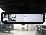 メーカーオプションのデジタルインナーミラーが搭載されております☆☆