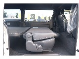トヨタ ハイエースバン(35枚目)